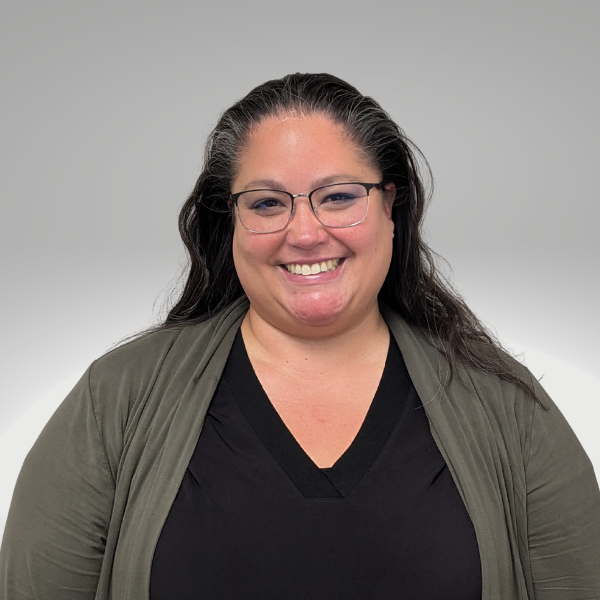 New Headshots - Linda Widell